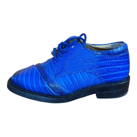 Liberty Blue and Black Dress Shoes with Cap-Toe Design - Picture 6 of 7
